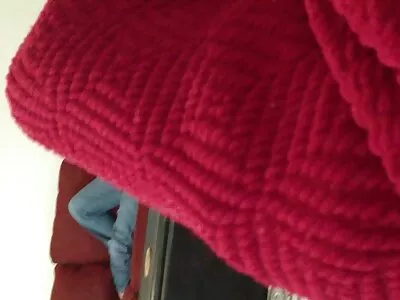 Az érett feleség térdre hajtja a fejét magyartiniporno