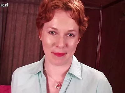 Barátnőm szívja aszony porno a nagy farkamat