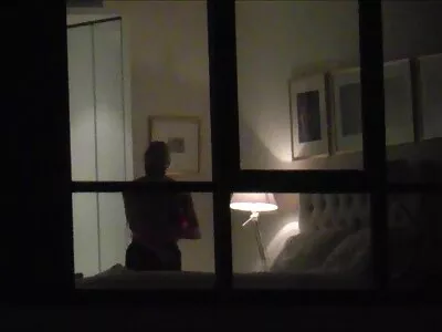 Lenyűgöző, bloned öklendezés videa maszti egy kakason