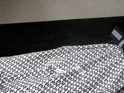 Szőke természetes mellekkel magyarul beszélö porno film szívja a faszt szorgalmasan