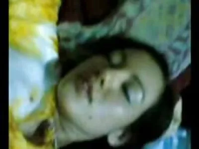 Frissítő kurva egy hosszú online pornó videók nap után
