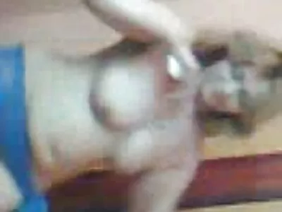 Vörös hajú csaj maszturbál legjobb sexfilmek a konyhában