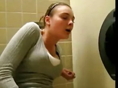Fiatal porno ingyen magyarul lány cumshot arcát